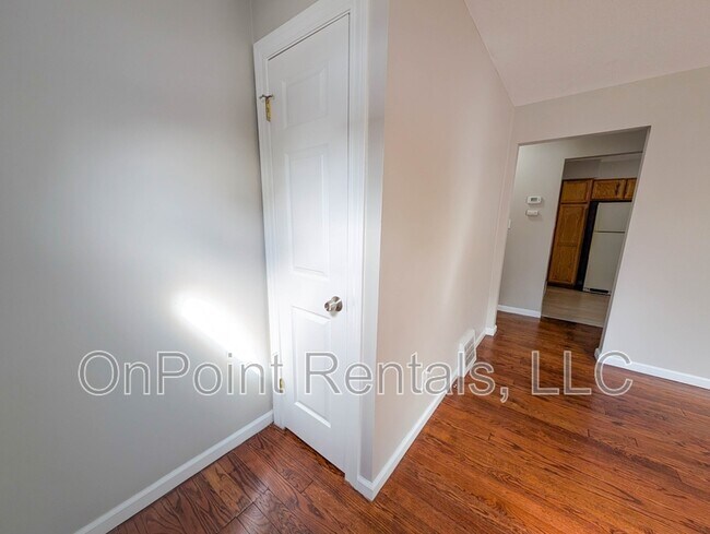 Foto del edificio - 34224 Stellwagen St