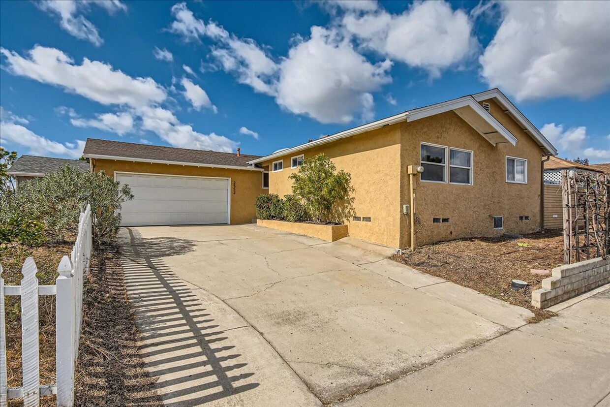 Primary Photo - “Charming Serra Mesa Home with Sunlit Spac...