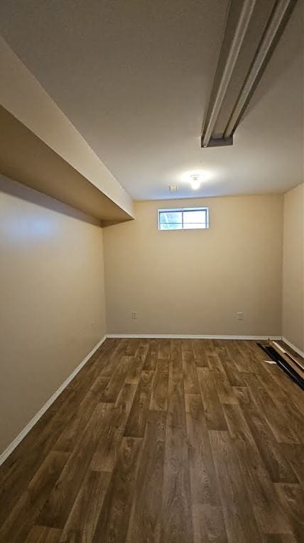 Building Photo - 3 Bed 1.5 Bath Unit in Red Deer, AB