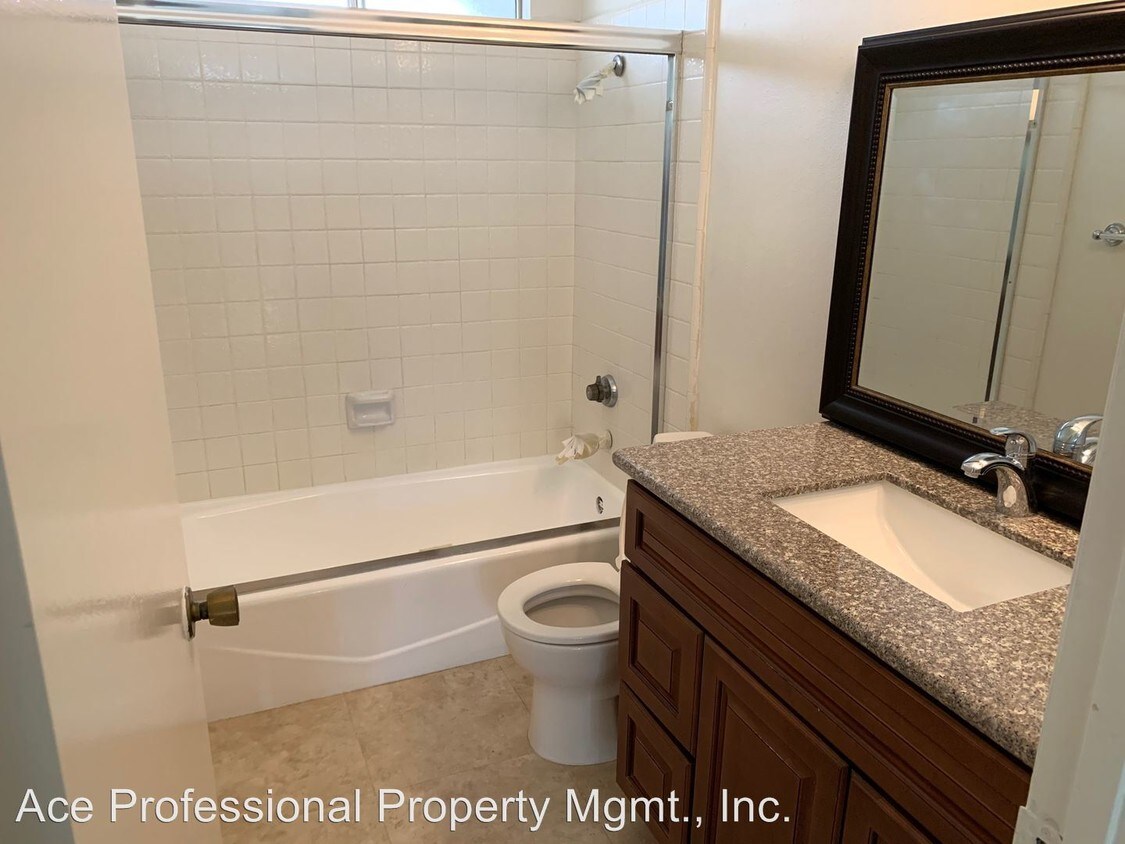 Building Photo - 2 br, 2 bath Apartment - 2671 Canal Street