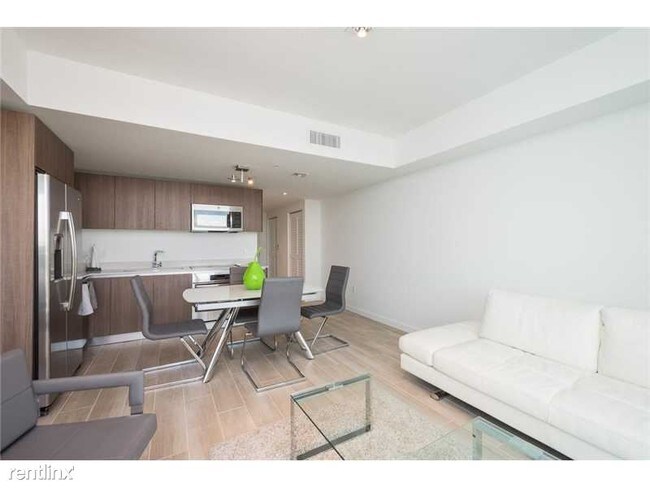 Foto del edificio - 1600 SW 1st Ave
