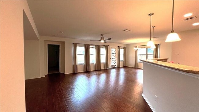 Building Photo - 813 Oatmeal Drive
