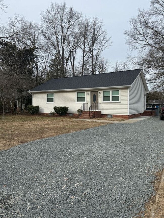 Building Photo - Located in Creedmoor.  Completely remodeled three bedroom house