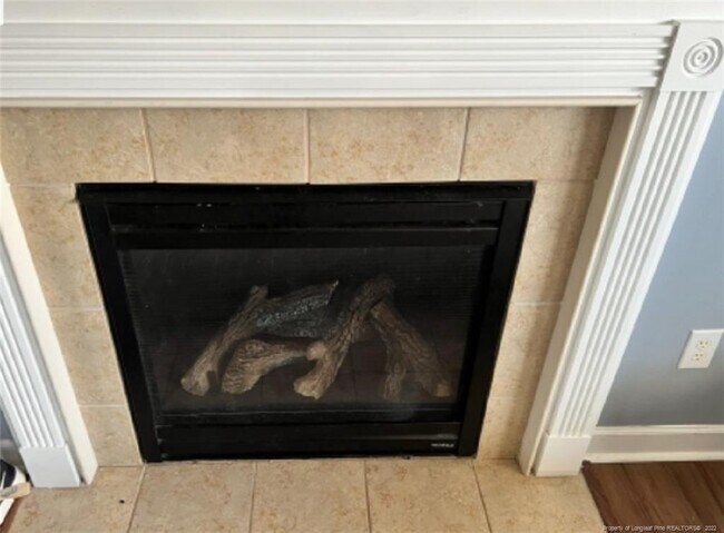 Building Photo - 89 Rockingham St