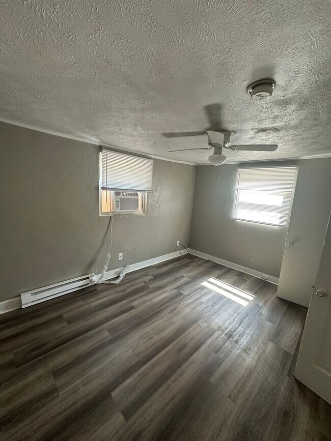 Foto del edificio - 2208 Roosevelt Dr