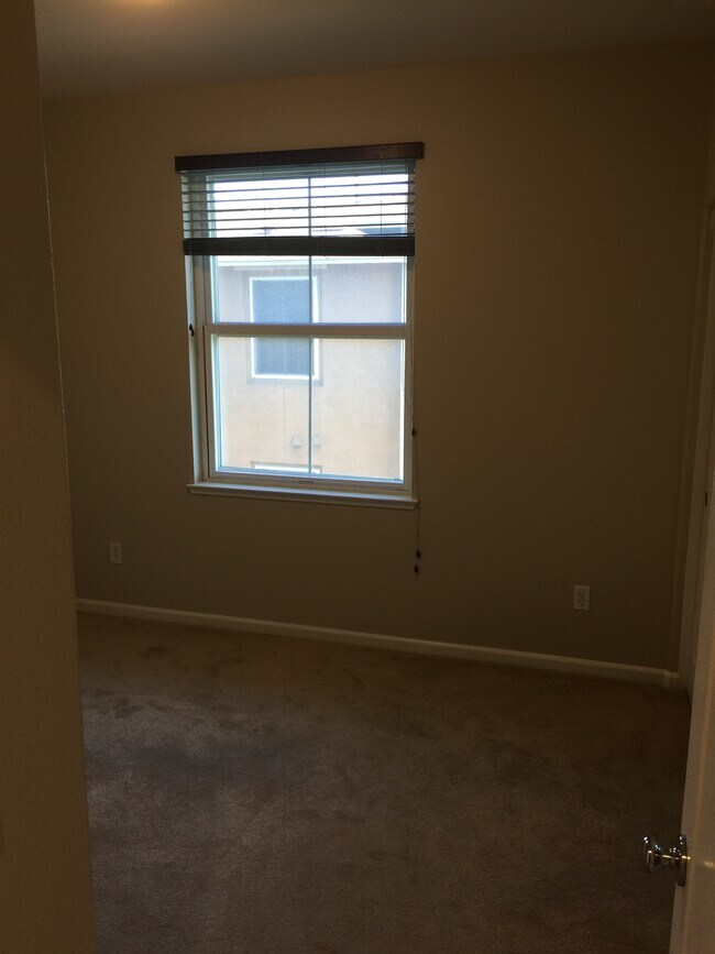 604 Boardwalk Way, San Jose, CA 95112 Townhome Rentals in San Jose CA