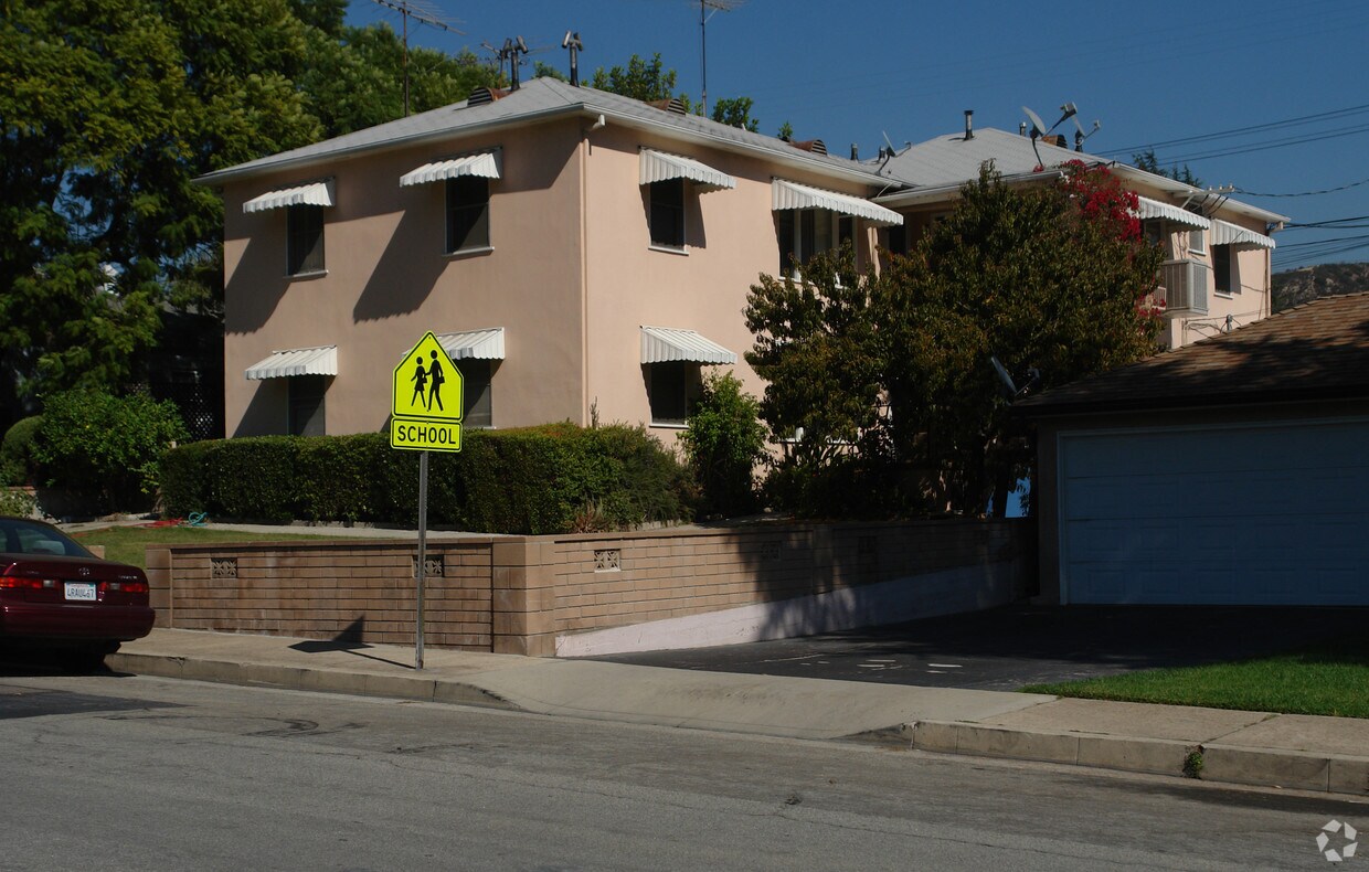 3214 Verdugo Rd, Glendale, CA 91208 3214 Verdugo Rd Glendale, CA