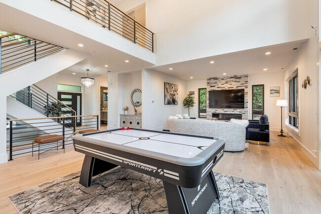 Foto del edificio - 115 110th Pl SE