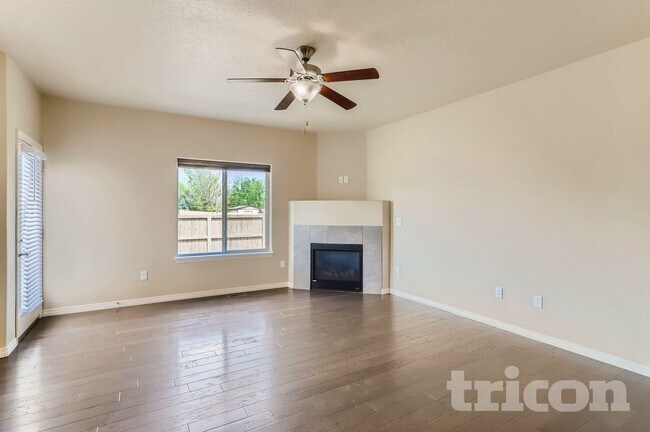 Building Photo - 688 Arches Ct