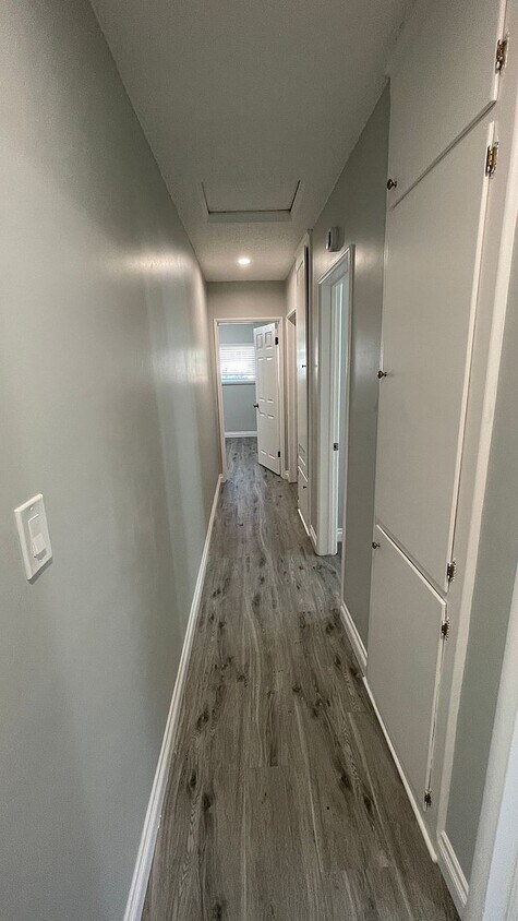 Foto principal - 9665 Glandon St