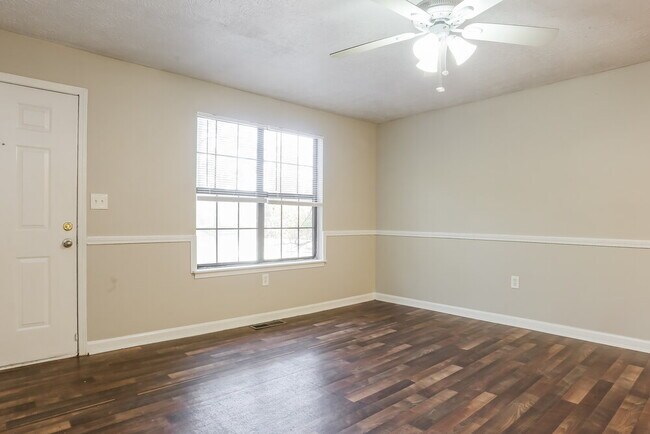 Foto del edificio - 4107 Rocky Face Dr