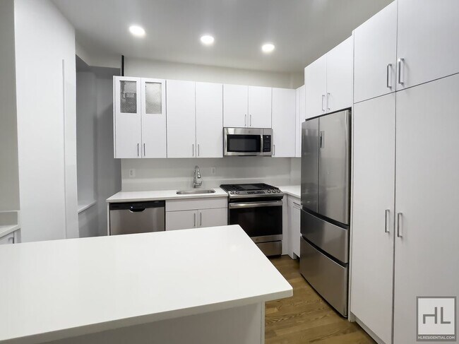 Foto del edificio - WEST 58 STREET