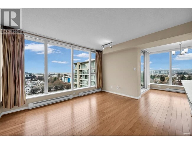 Building Photo - 5068-5068 Kwantlen St