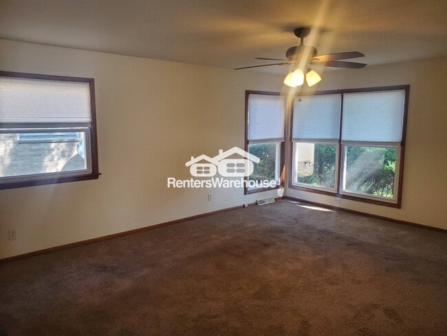 Building Photo - 3769 S 75th St