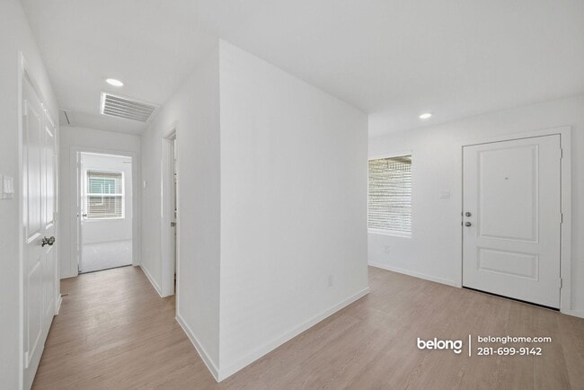 Building Photo - 10814 Red Orchid Dr