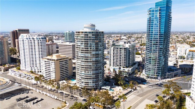 Building Photo - 700 E Ocean Blvd