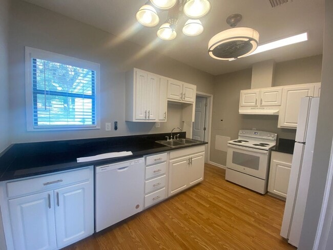 Building Photo - Charming 2Bed/1Ba Duplex w/Unmatched Massalina Bayou Views – Steps from Downtown Panama City's Vi...