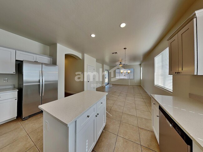 Foto del edificio - 8854 W Northview Ave