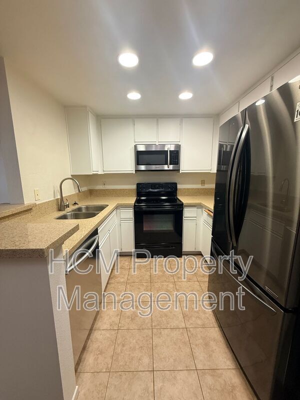 Foto del edificio - 113 Alberti Aisle