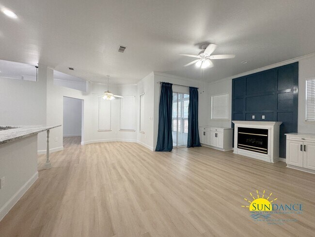 Foto del edificio - Spacious & Stylish 4-Bedroom Home Near Hurlburt AFB!