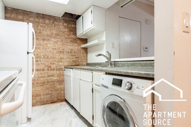 Foto del edificio - 938 W Wolfram St