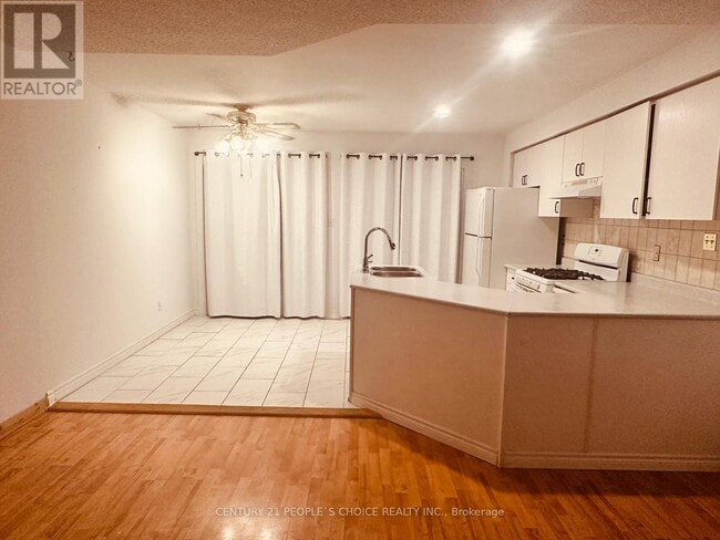 Building Photo - 48 Yellow Brick Rd