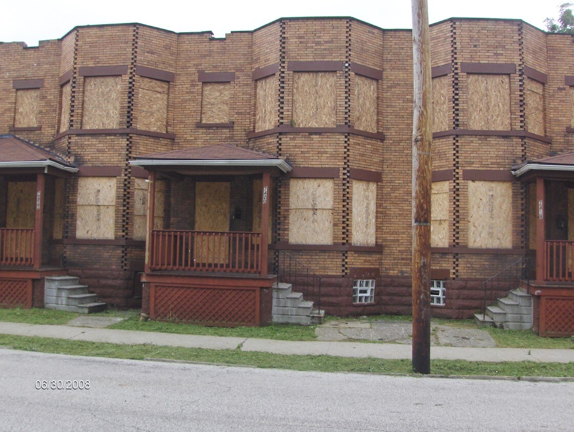 Building Photo - 1478 Addison Rd