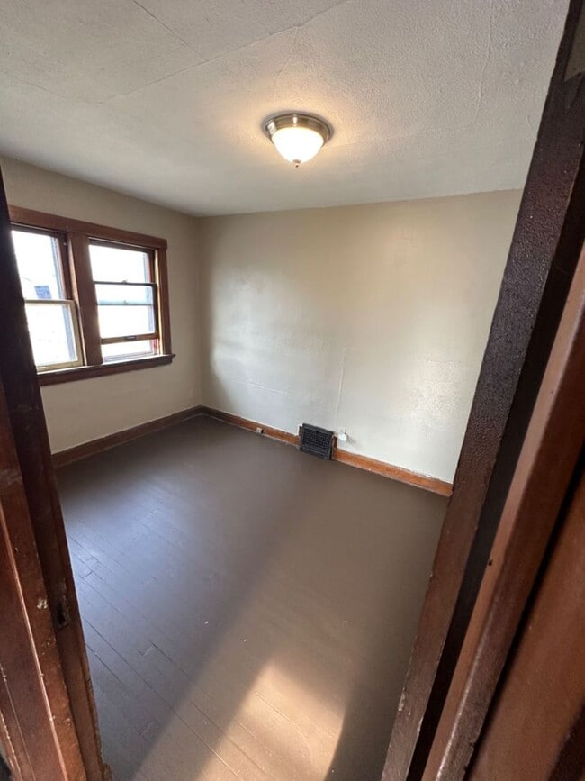 Foto del edificio - 3301-3303 N 29th St. (4 Units)