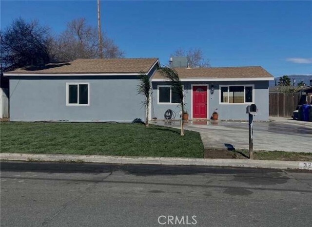 Foto principal - 326 E 1st St