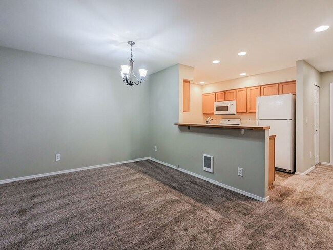 Foto del edificio - 4827 67th Street NE