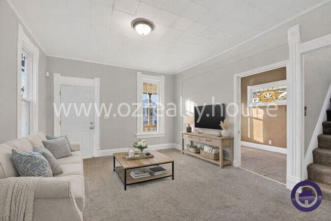 Foto del edificio - 837 Lorain St