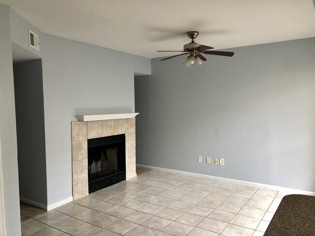 Foto del edificio - 3506 Cove View Blvd