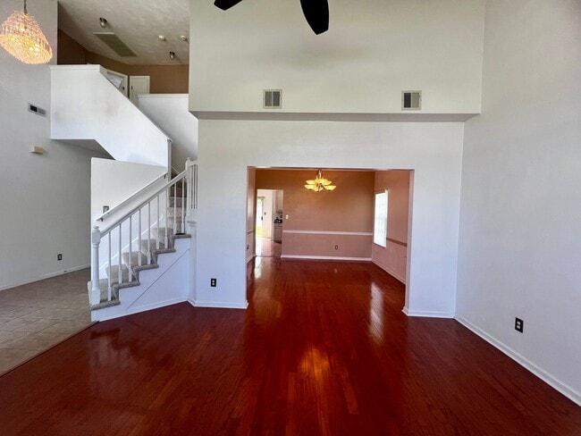 Building Photo - Beautiful 4 bedroom home in Chesapeake