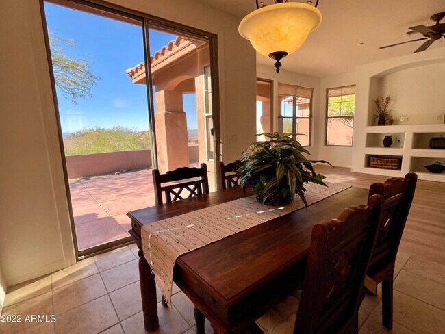 Foto del edificio - 11539 E Raintree Dr