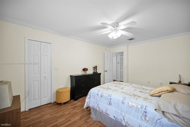 Foto del edificio - 3 br, 2 bath Townhome - 6768 NW 182nd St A...