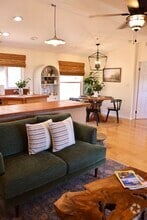 Building Photo - 11611 Alps Way