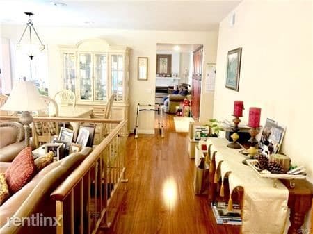 Building Photo - 4 br, 2 bath House - 25 Deerwood W