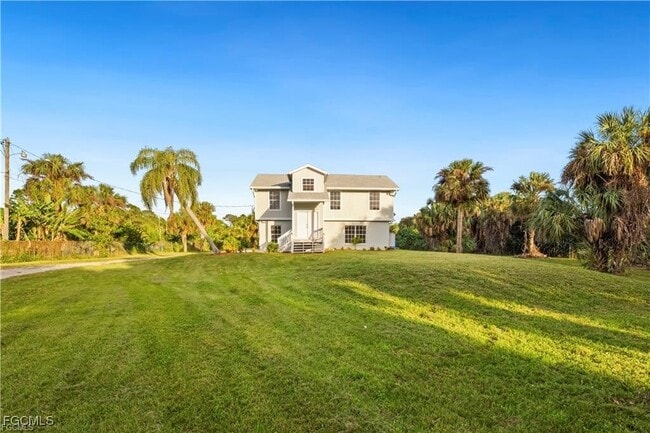 Building Photo - 260 13th St SW