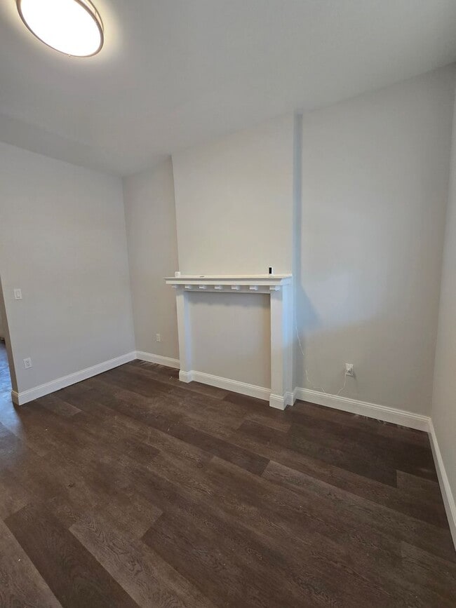 Building Photo - 4645 N 13th St