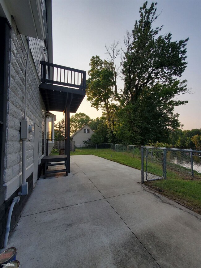 Foto del edificio - 4 br, 2 bath House - 2432 River Ave