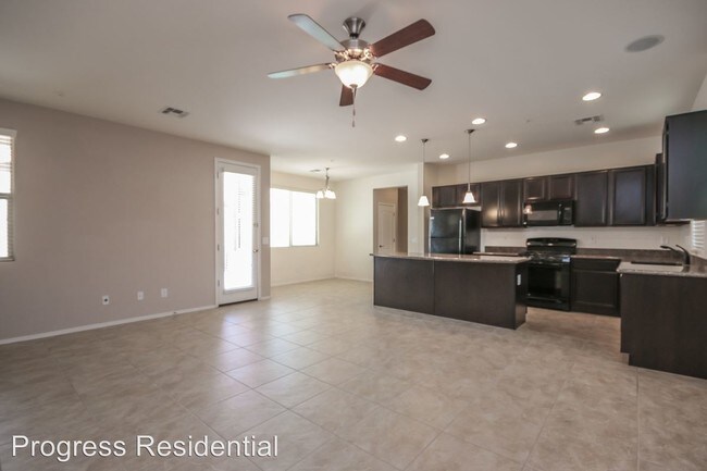 Building Photo - 7353 W Milton Dr