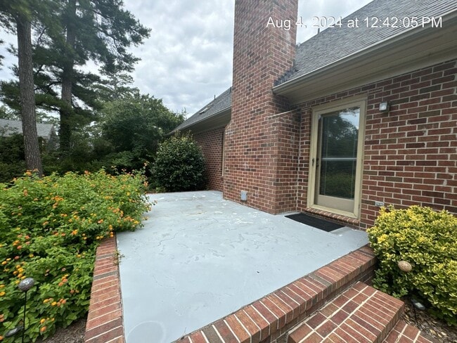 Building Photo - 3525 Birkdale Ct