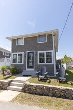 Building Photo - 55 Swan Ave
