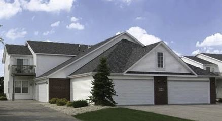 Primary Photo - 10222 Marblewing Rd