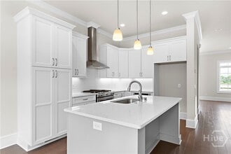 Building Photo - 429 Port St