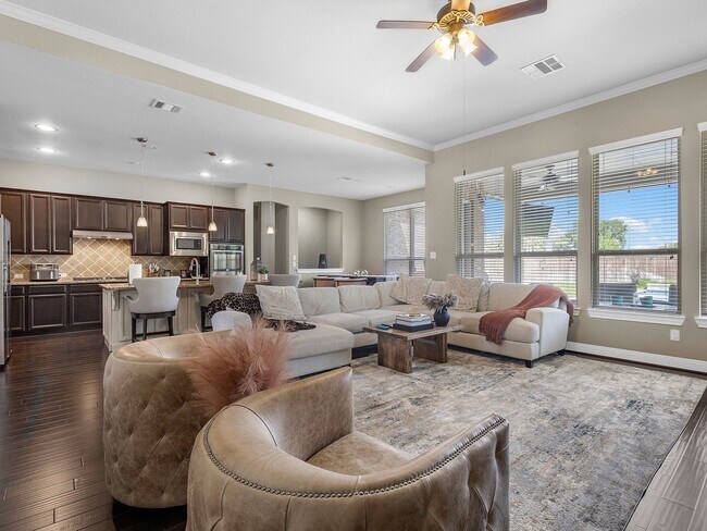 Building Photo - 24910 Meadowthorn Crest Ln