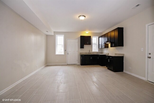 Foto del edificio - 7311 S Stewart Ave