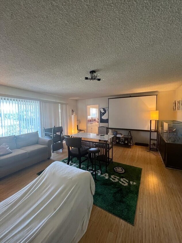 15312 S Normandie Ave Unit 219, Gardena, CA 90247 Condo for Rent in