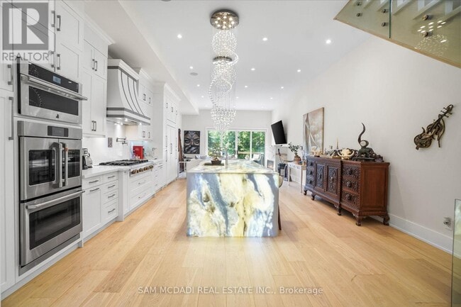 Photo du bâtiment - 1036 Enola Ave