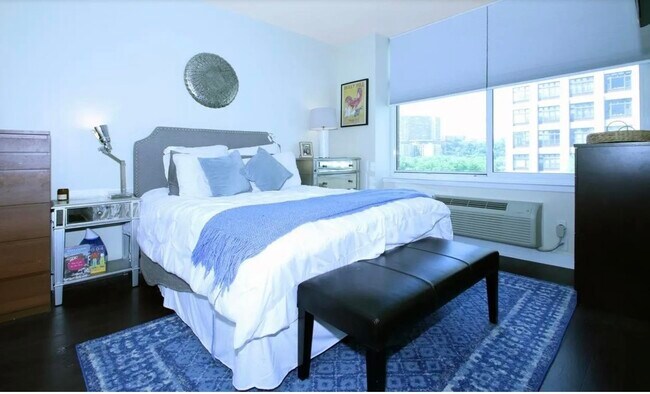 Foto del edificio - 1450 Washington St